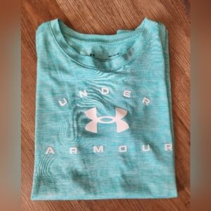 Under Armour Active Tee Size Medium